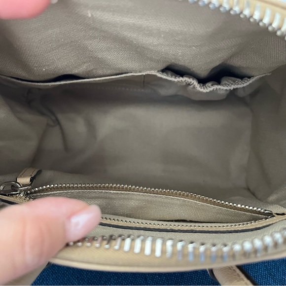 Givenchy Mini Antigona Grain Leather w/Strap in Dune - Picture 7 of 8